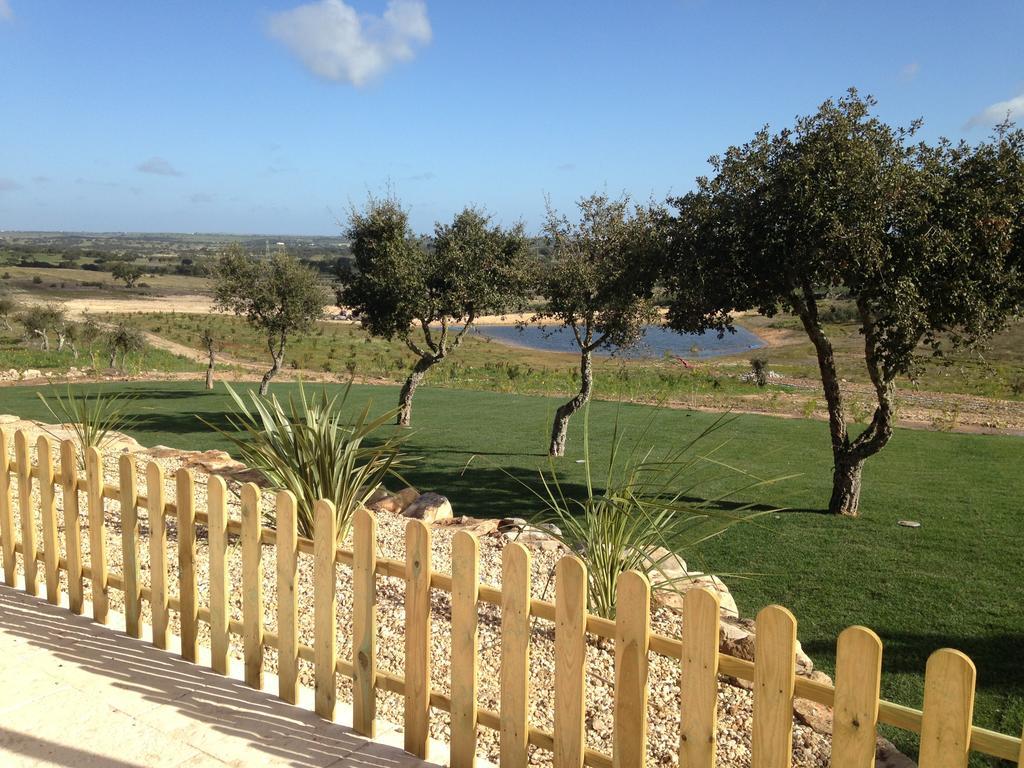 Monte Da Ameixa Country House Castro Verde Exterior foto